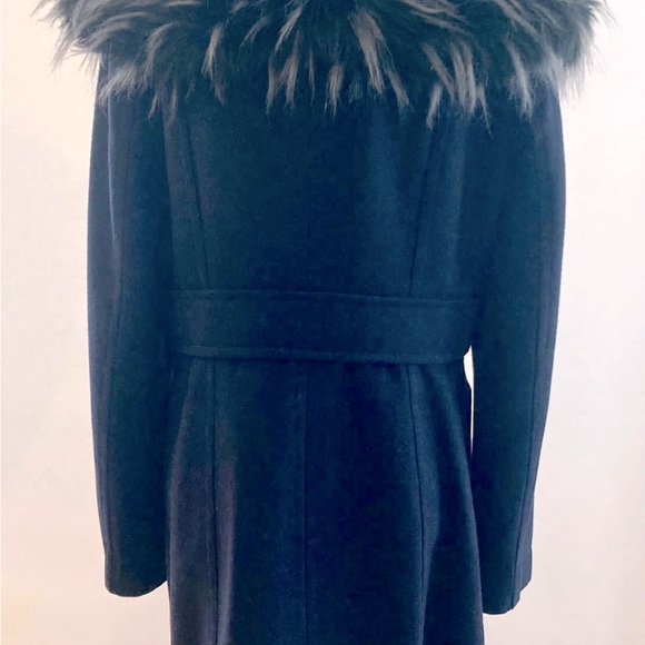 Navy blue Coat with fur trim and asymmetrical zipper - Picture 2 of 2